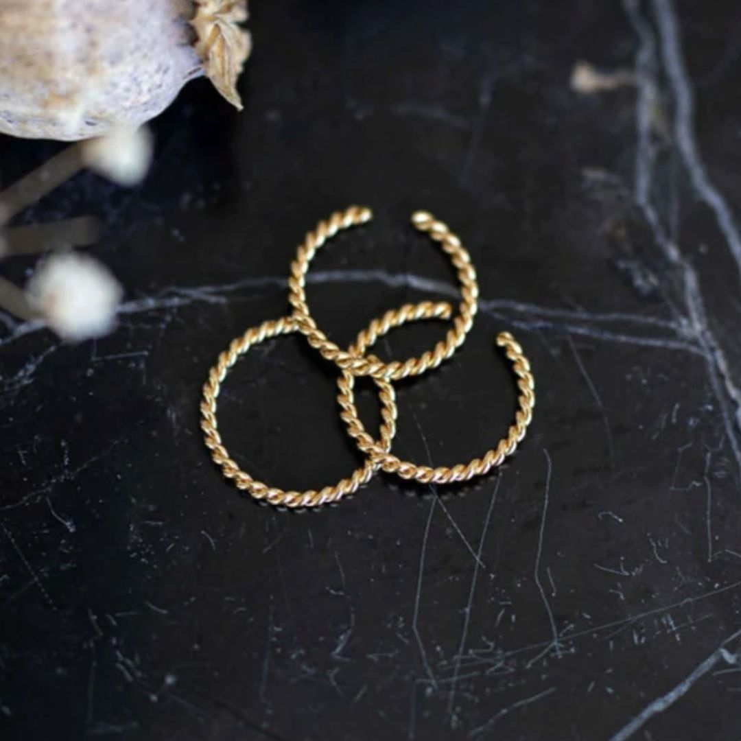 Pendentif coeur stylisé en or 18kt - Marchand d'OR Pendentif coeur stylisé en or 18kt - Marchand d'OR