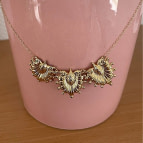 Collier plaqué or Palmettes de Un de Ces Quatre