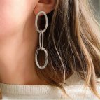 Joobee : Boucles d'oreilles créoles triples Evasion de Helles portées