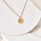 Joobee : collier médaille zircons Céleste de Moody Arty