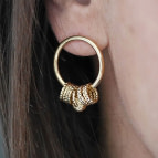 Joobee boucles d'oreilles Salomé de Petite Madame portées
