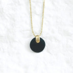 Joobee : collier pendentif nacre Bubinga blanc de Maison Clairon
