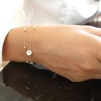 Joobee : bracelet perles dorées Alex de Sissi 100Fils porté