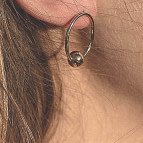Joobee : Boucles d'oreilles ovales Neptune de elis Paris portées