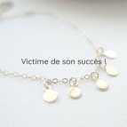 Joobee : bracelet petites pampilles Thea de Sissi 100Fils porté