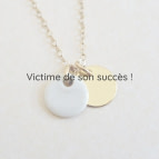 Joobee : collier médaille porcelaine Kaolin de Sissi 100Fils