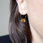 Joobee : Boucles d'oreilles mini créoles pampilles Eloïse de Petite Madame portées