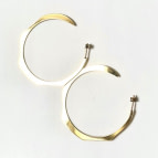 Boucles d'oreilles grandes créoles Dune de Nadja Carlotti