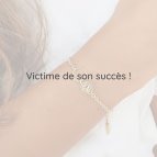 Joobee : Bracelet breloque fleur Nola de Constance L porté