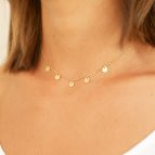 Joobee : collier fin de créateur Malo pampilles de Constance L porté