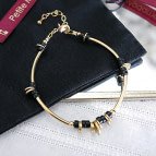 Joobee : bracelet howlite disque noir de Petite Madame