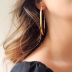 Joobee : Boucles d'oreilles créoles serpent Snake de Helles portées
