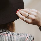 Joobee : bague pierres semi-précieuses Inti de Un de Ces Quatre portée