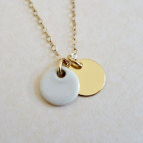 Joobee : collier médaille porcelaine Kaolin de Sissi 100Fils