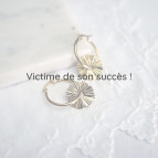 Joobee : Boucles d'oreilles mini créoles soleil de Petite Madame