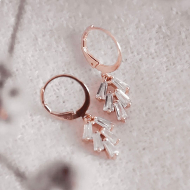 Joobee boucles d'oreilles Gatsby signées de Un de Ces Quatre