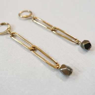 Joobee : Boucles d'oreilles pendantes nacre Gaby nacre de Maison Clairon