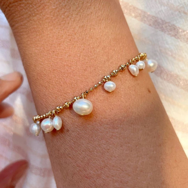 Joobee bracelet perles de culture Jour de Mistral porté