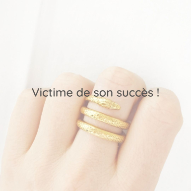 Joobee : bague Serpent fine de Helles portée